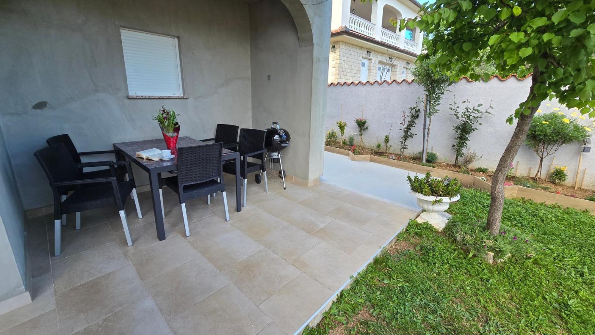 Apartmani Plavsic Novi Vinodolski Exterior foto