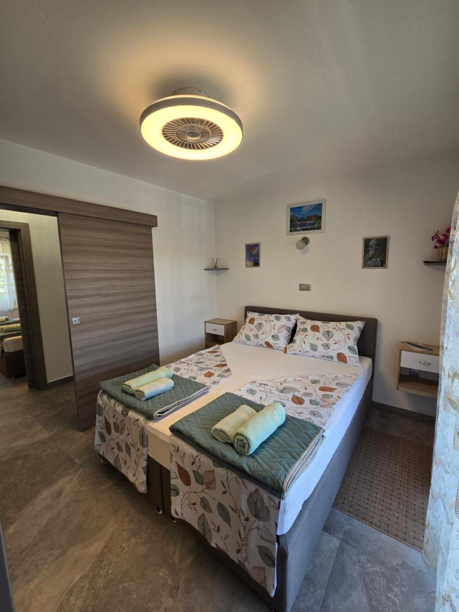 Apartmani Plavsic Novi Vinodolski Exterior foto